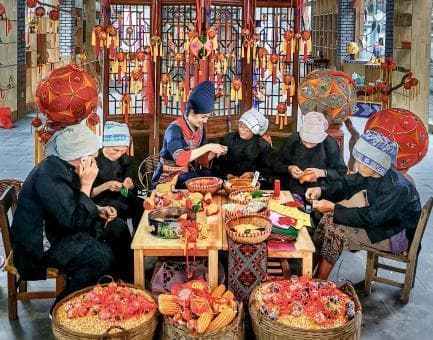 广西百色：八桂瑰宝 民族织锦