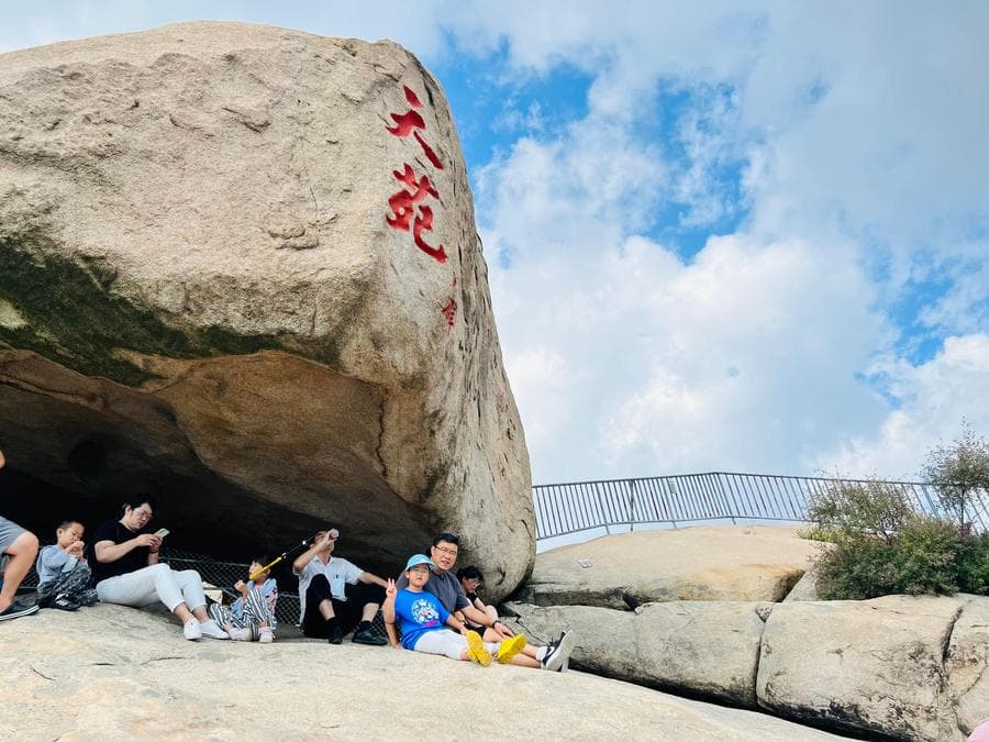 不只是海滨| 五一来青徒步看山花烂漫