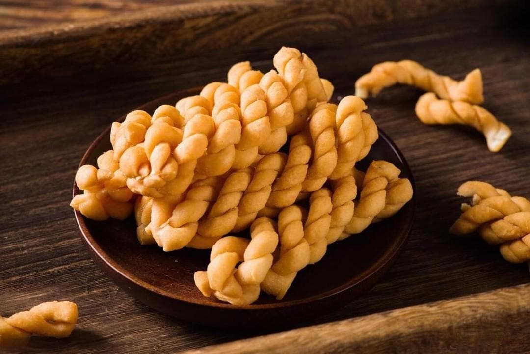 探讨麻花酥脆的关键成分与制作技巧