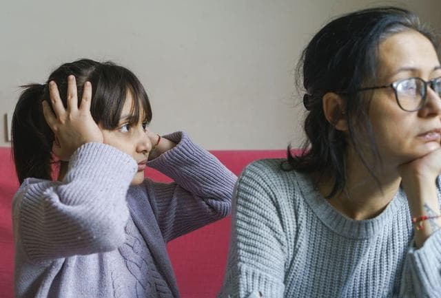 情绪太激烈跟妈妈吵架了该怎么道歉？在现实中的话，温暖真诚真心