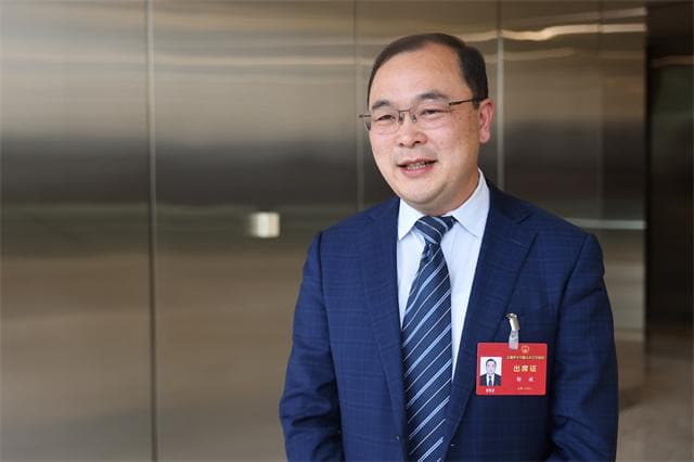 人大代表建议：因地制宜创造中小学生午休条件，试点开展午间“舒心躺睡”