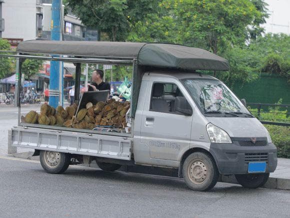 乱摆摊设点怎么投诉最有效