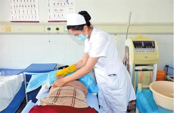 上下联动、齐抓共管 云南玉溪推动中医药高质量发展