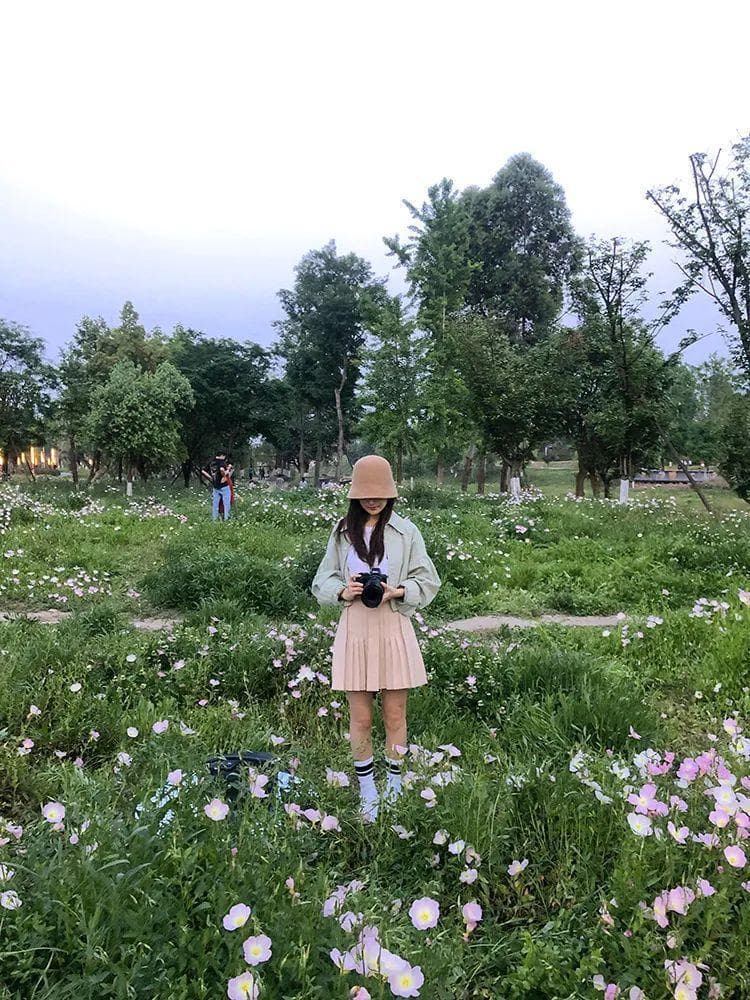 春夏花海少女人像拍摄技巧分享