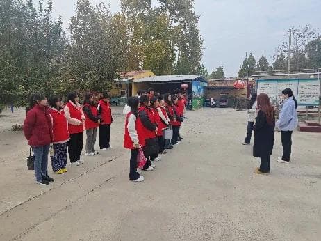 爱心相伴 四季常春——旅游与商贸系学生走进小北堡养老院开展志愿服务