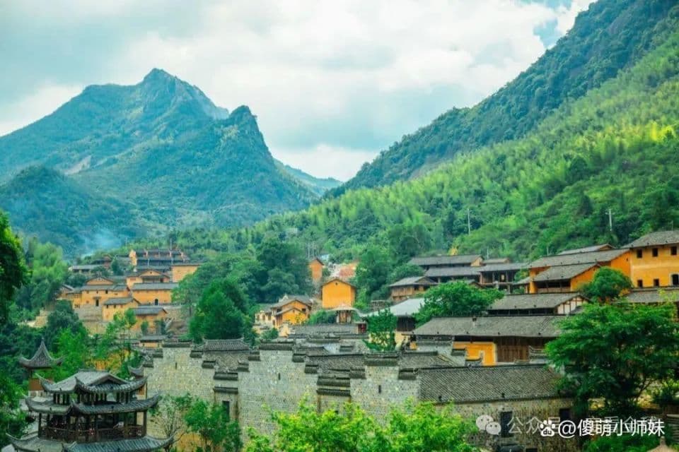 上饶望仙谷：峡谷瀑布与古建民俗交相辉映的4A级景区