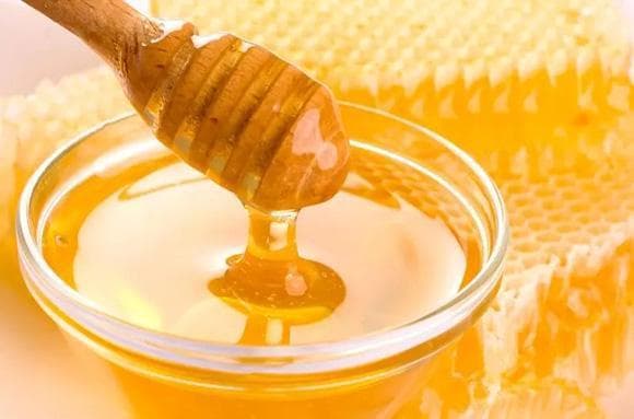 蜂蜜营养价值高，正确储存的方法有哪些？这6点帮你保管好蜂蜜