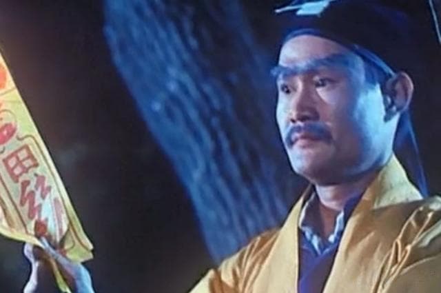 林正英VS周星驰：谁才是真正的“僵尸王”？