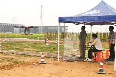 广州低空经济发展带火无人机考证 越来越多年轻人涌入"新赛道"