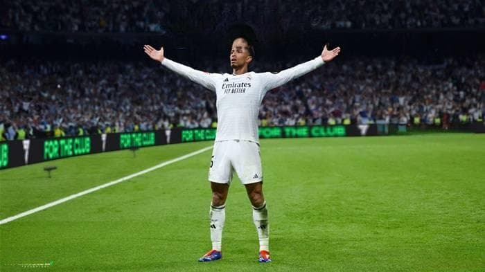 《EA Sports FC 25》游民评测7.2分 浑浑噩噩又一年