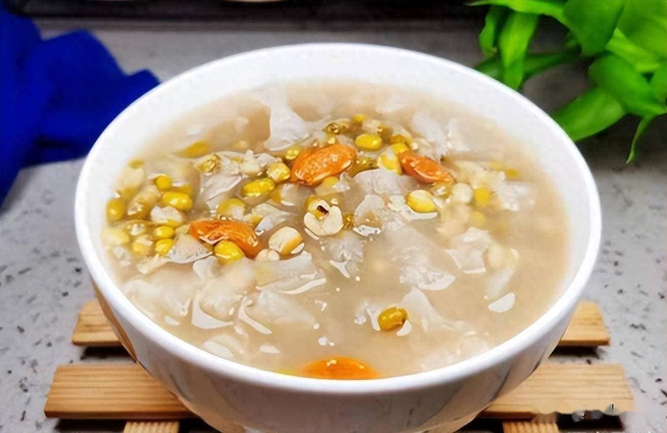 分享适合夏天喝的6款粥，简单养胃，营养健康
