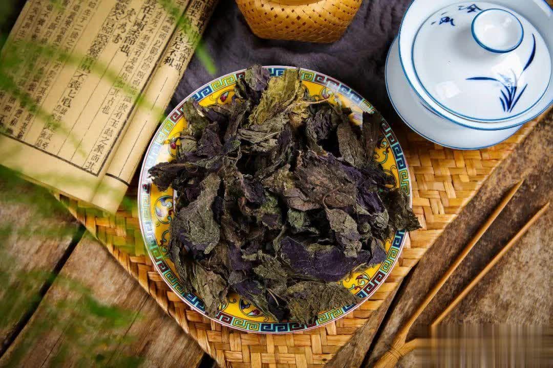 湿气最怕这两种食材，夏天使劲吃，不仅健脾胃排湿，还能养血补气