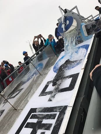 中华鲟放流：三峡绿色水电新名片