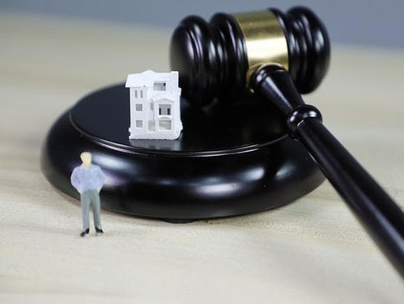 法院拍卖的房子可以买卖吗？