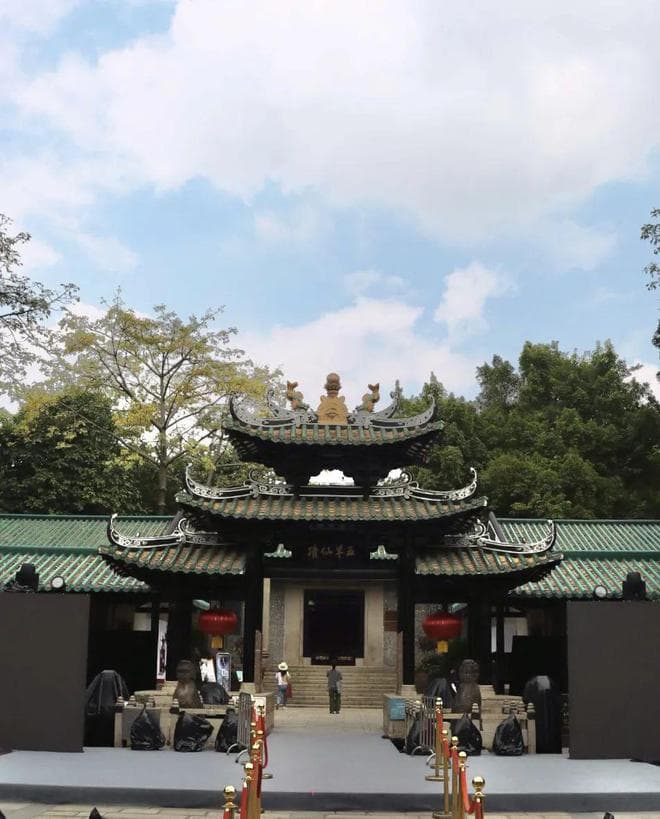 属于广州人的“羊城祖庙”，终于重开！碧瓦红墙太仙了