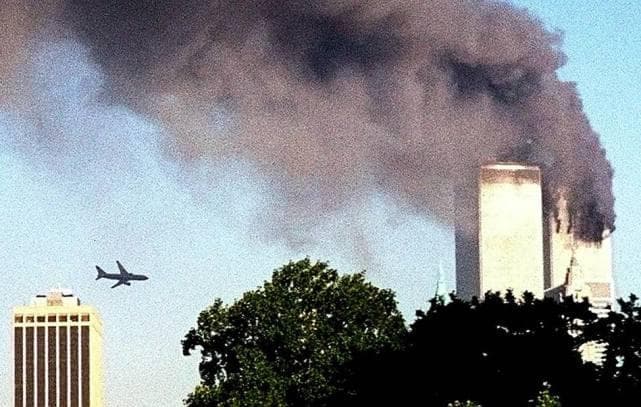 精选关于911事件的5部电影，有伤痛，有英雄，有批判