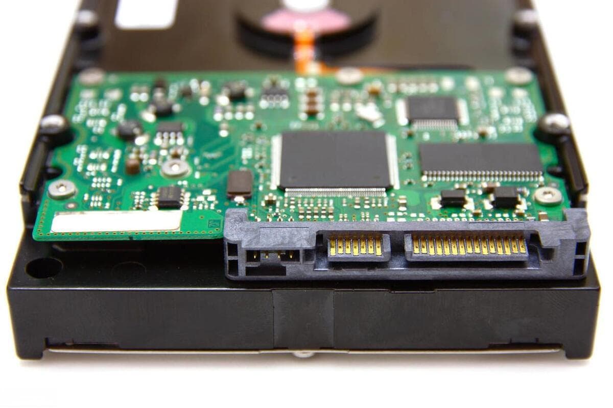 ROM、RAM、OTP和Flash四种存储器的主要区别