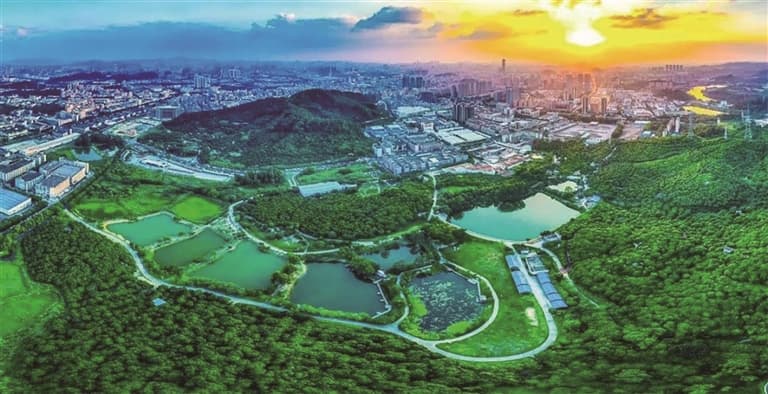 长安成为全市首个“千亿镇”