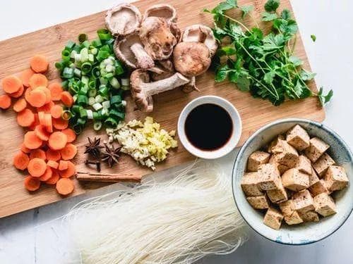 咽喉不适的7个食疗方！——对症喉咙不适