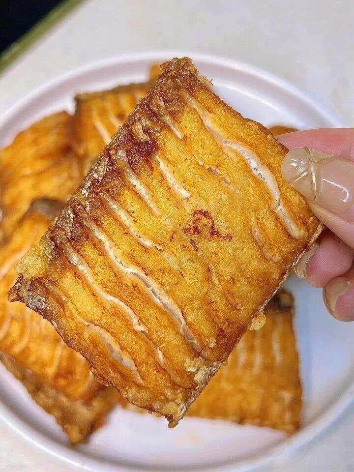 5种带鱼烹饪方法：香炸、香煎、糖醋、炖煮和清蒸