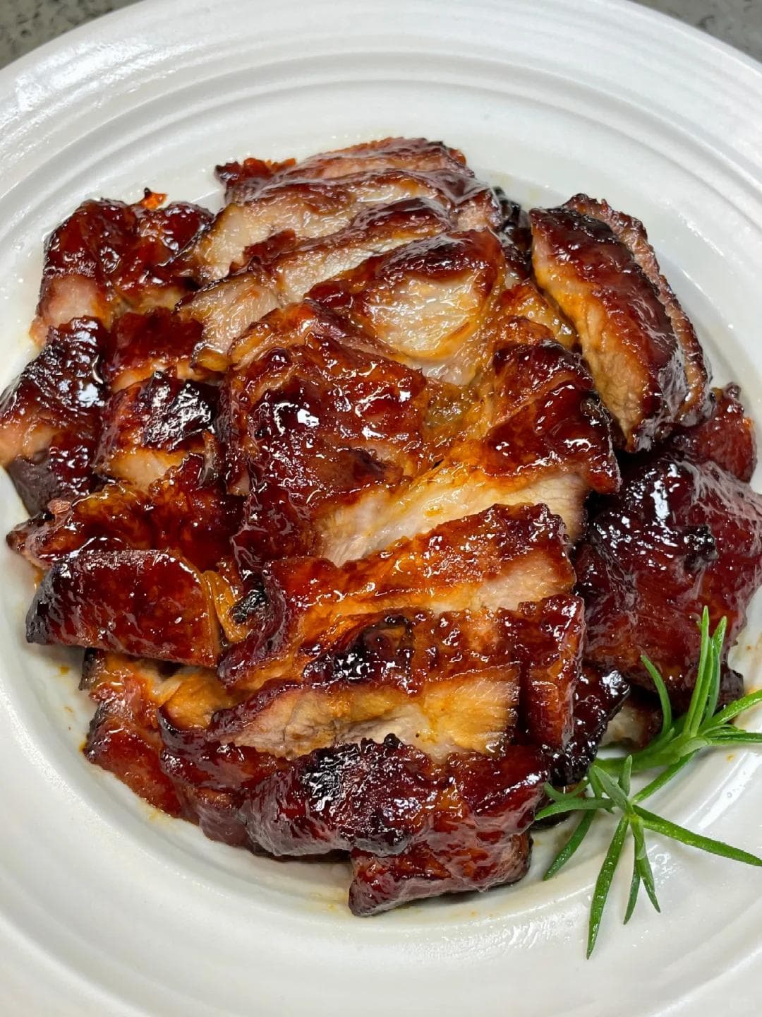 电饭煲版蜜汁叉烧肉：简单易学的美味佳肴