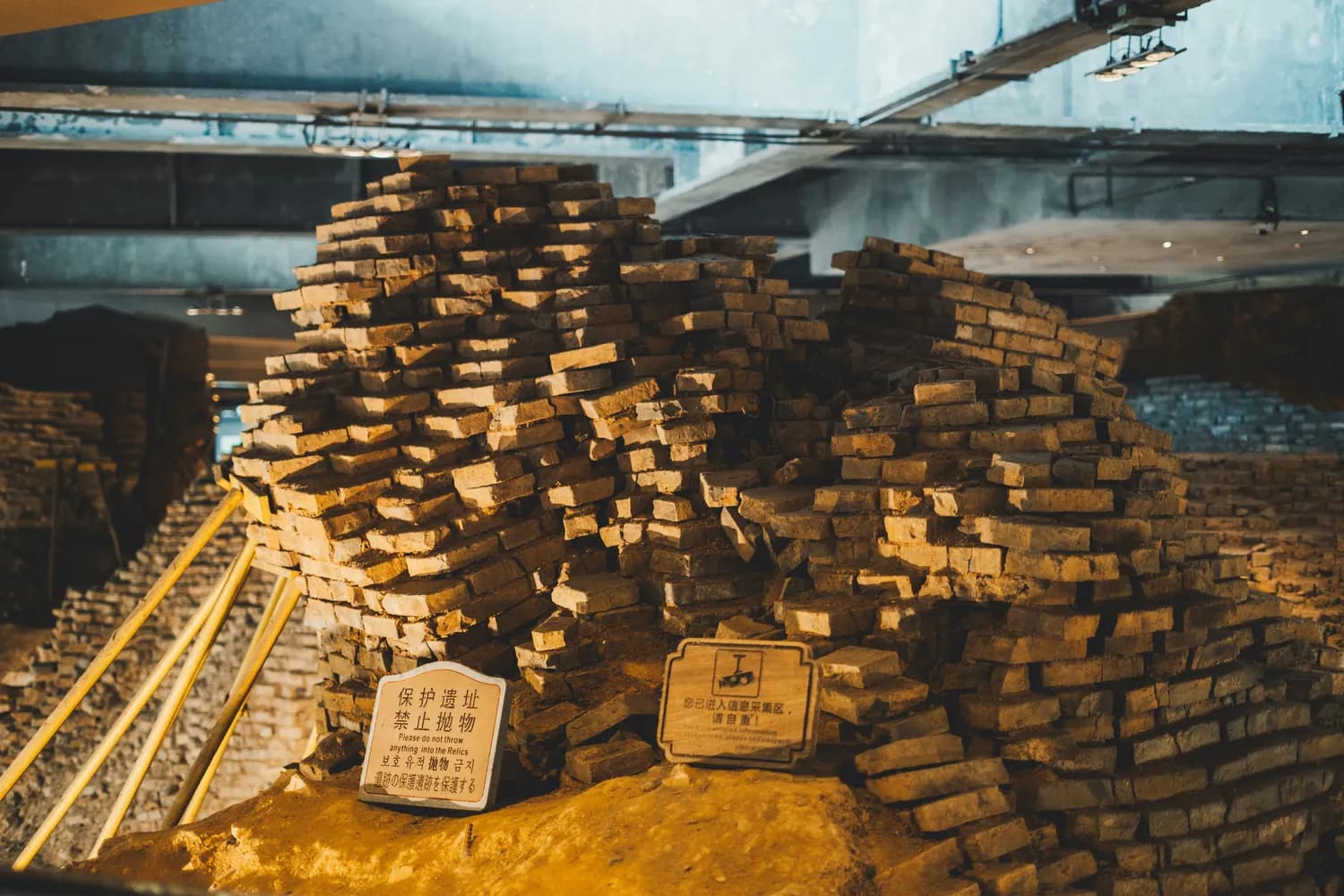 相城十绝：揭秘御窑金砖和元和缂丝的秘密