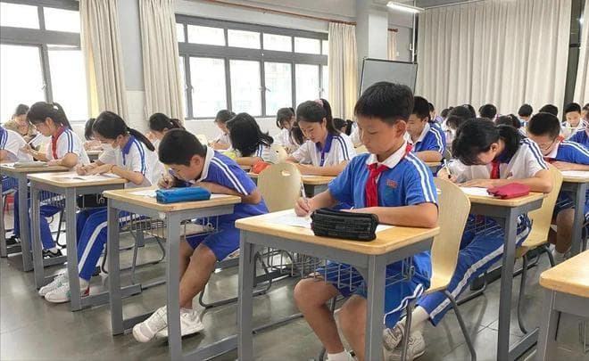 深圳南山小学四年级数学试卷引热议，专家称符合现代教育趋势