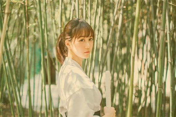 梅花易数方位判断：八卦与方位的智慧