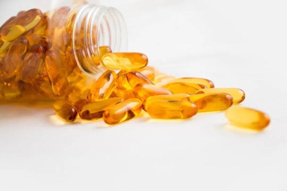 鱼油过量补充有风险，Omega-3不是越多越好！