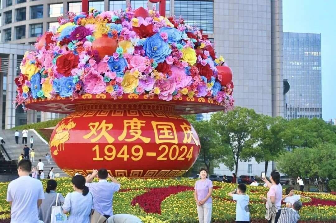 国庆节，打卡南京，吃啥？试试这9大小吃，好吃不贵，地道金陵味
