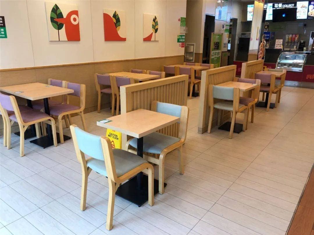 餐饮行业：挑战与机遇并存