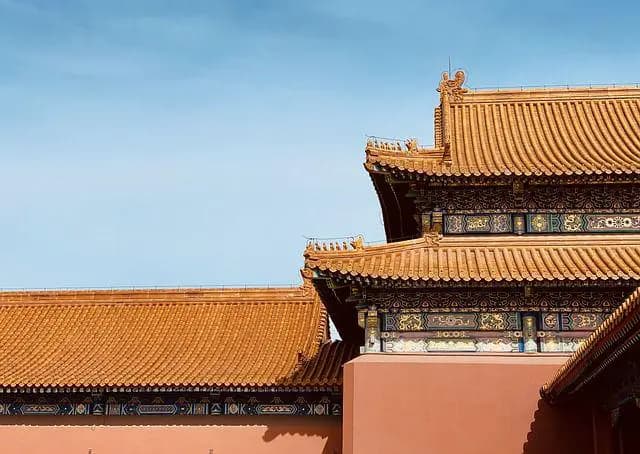 北京大学：百年学府的光辉历程