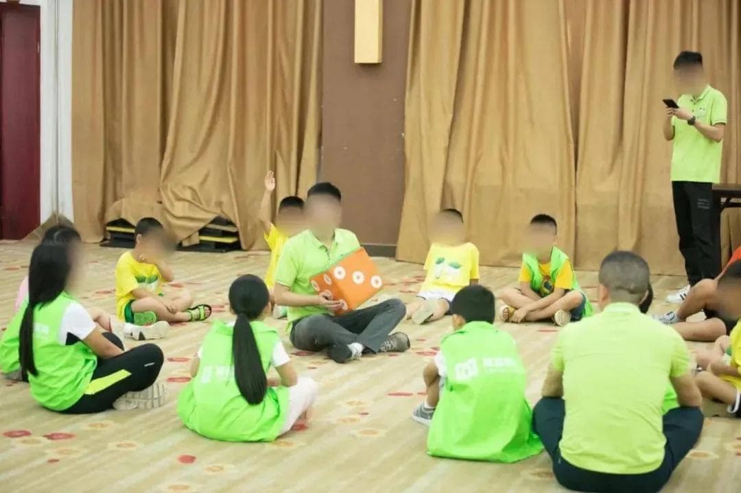 孩子不同年龄阶段，情绪发展都有哪些变化？