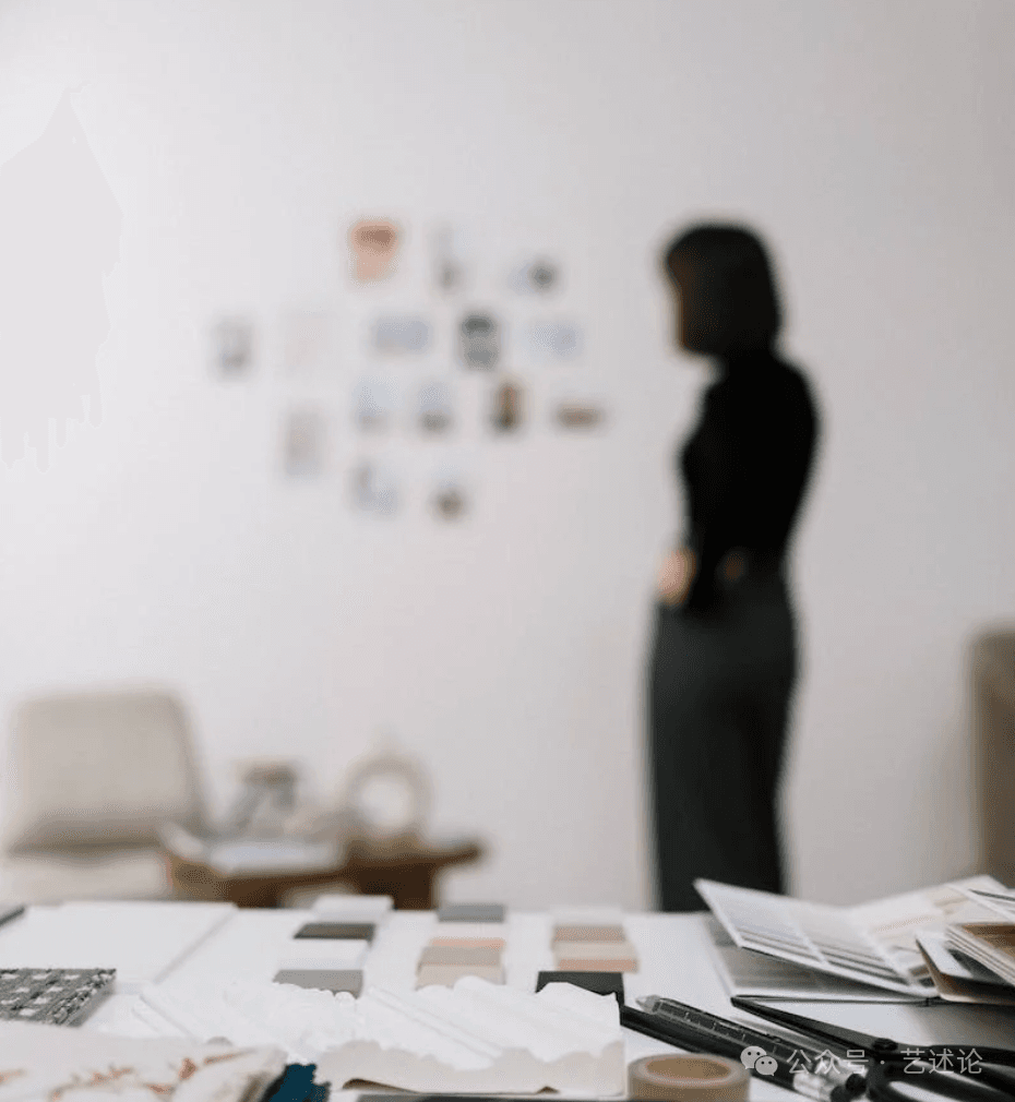 如何刻画人物？一个简单的人物刻画公式和有效的 AI 提示语