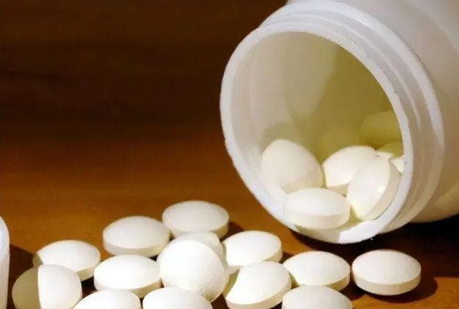 褪黑素：安全的安眠药还是潜在的健康风险？