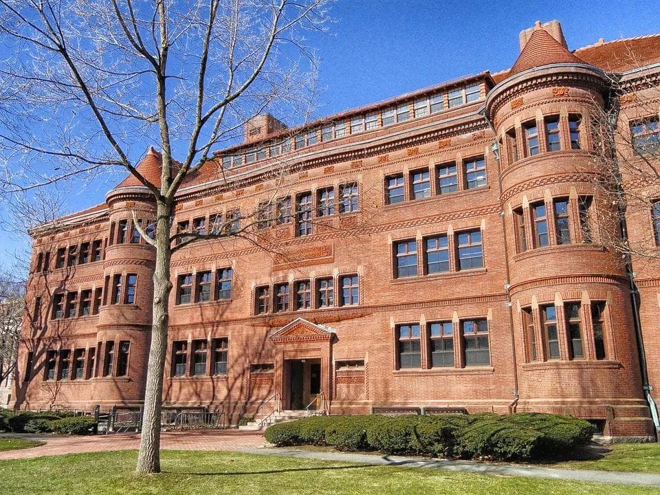 U.S. News最新排名：全球顶尖大学花落谁家？
