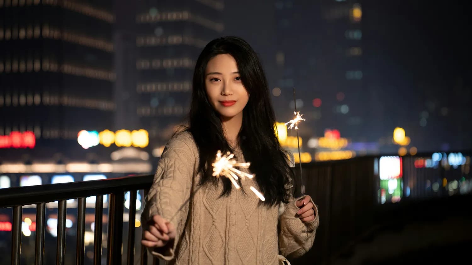 深圳女孩金毓欣：春节不回家背后的心酸