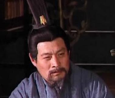 三国时期隆中对与榻上策都是谁的提出的？