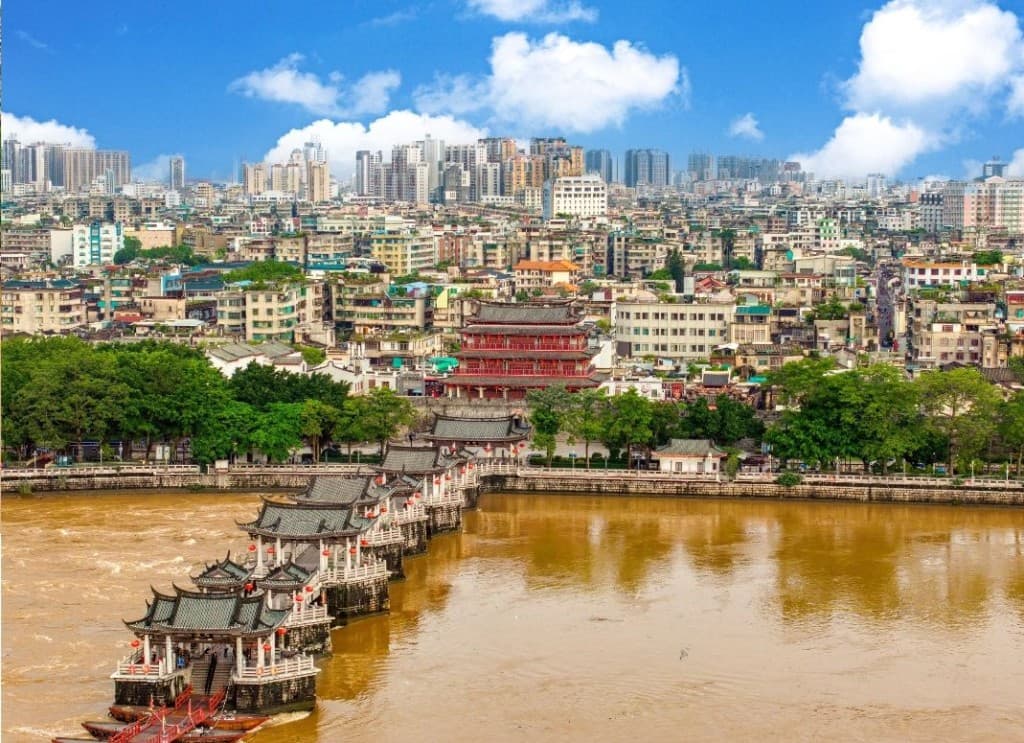 潮州旅游攻略：8大景点深度解析，从古迹到自然景观一网打尽