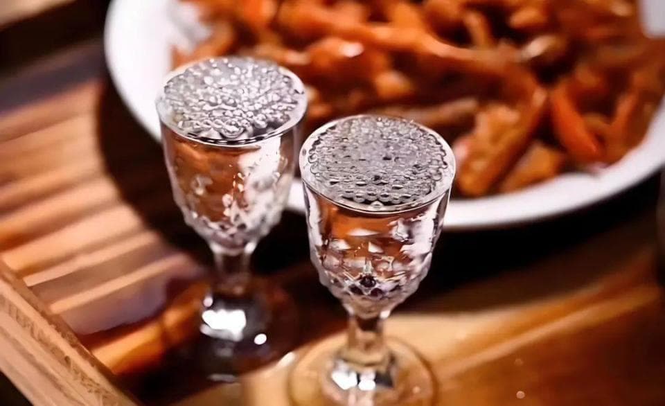 微生物的“量”变如何引起白酒的“质”变？