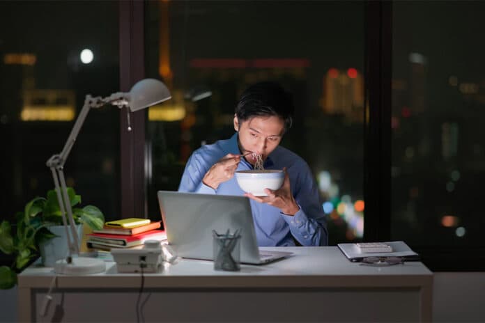 未经审批加班是否一定不付加班费？