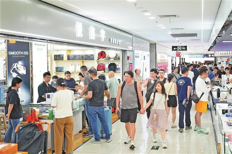 华强北电子一条街创新升级，擦亮全球IT“晴雨表”名号