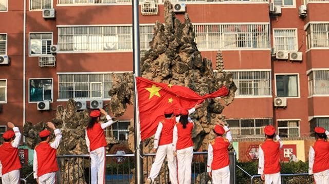 郑州二七区祥云路小学开展学雷锋主题活动