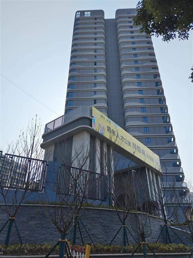 宜昌经济持续向好：2024年新增1310家"四上"企业，2025年再推三大攻坚战