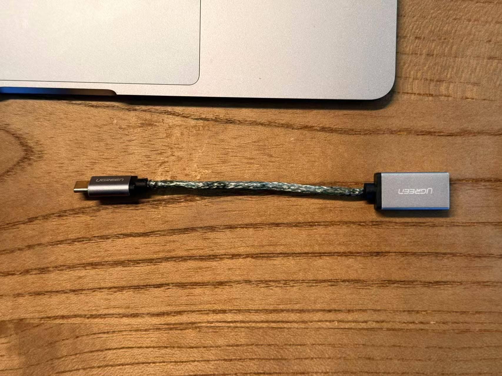 用自粘热缩管，复活衰老的橡胶数据线