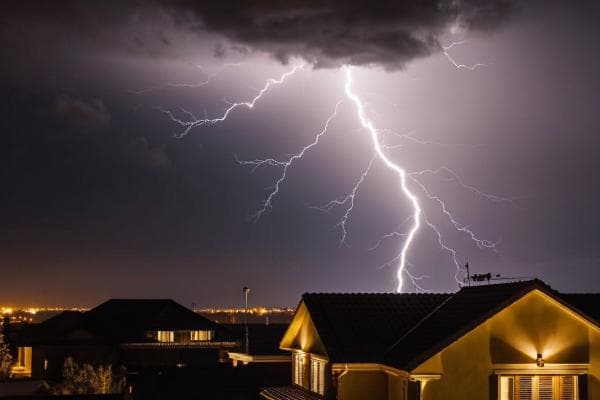 没有避雷针的房子安全吗？自建房没有避雷针怎么办？