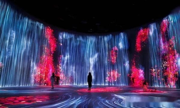 2025年展厅设计的核心趋势：沉浸式体验的五大技巧