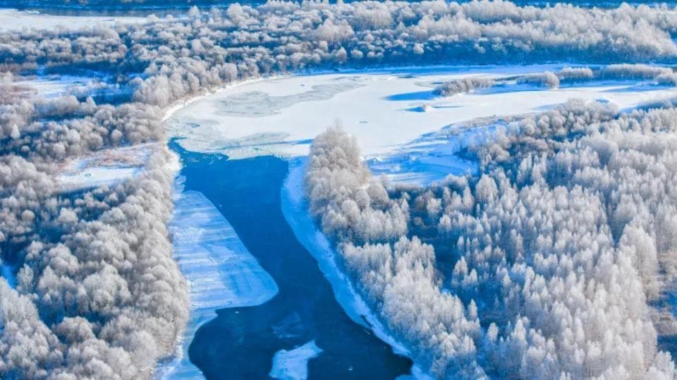 气象文旅联合发布冬季旅游指南，10条冰雪路线和26个避寒地入选