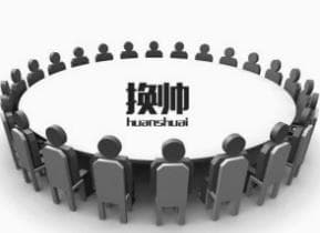 如何分析股价变动的因素？这种分析对投资决策有何指导？