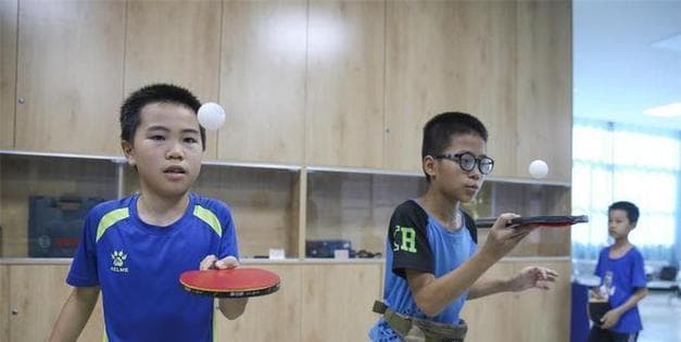乒乓球发球技巧全攻略：14个训练要点详解